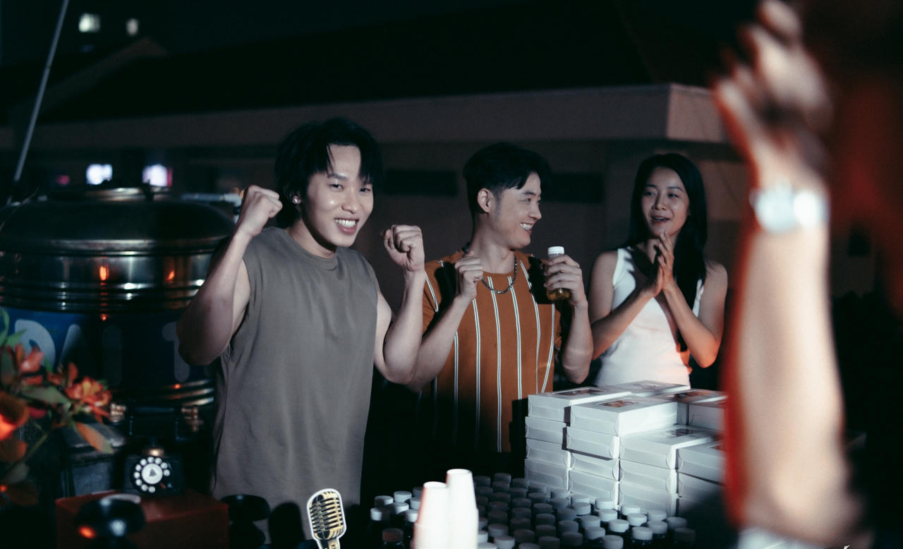 “Anh trai” Kay Trần đóng phim kinh dị 