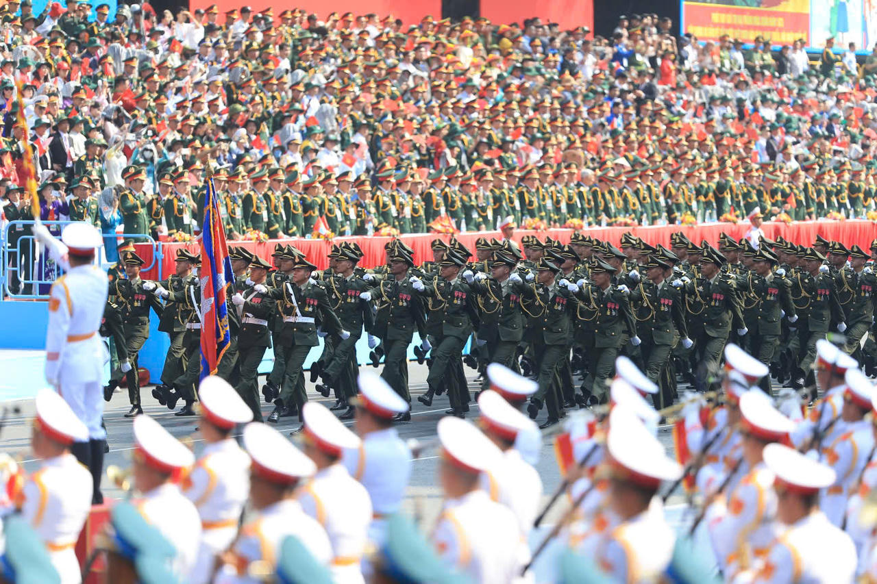 Hùng tráng cảnh diễu binh, diễu hành cấp Nhà nước sáng 30/4