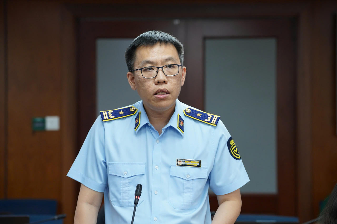 Tp Hồ Chí Minh xử lý 38 vụ vi phạm hàng giả tại TTTM Saigon Square, siết chặt quảng cáo trên mạng xã hội 