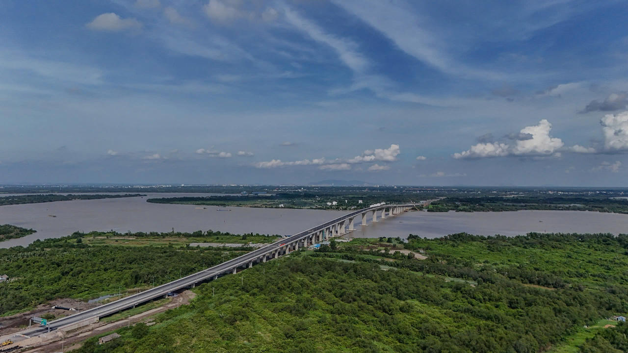 Tấp nập thi công Vành đai 3 TP HCM, hình thành trục kết nối liên vùng chiến lược