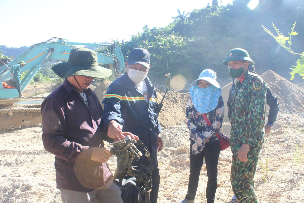 Chưa phát hiện thêm thi thể nạn nhân ở Rào Trăng