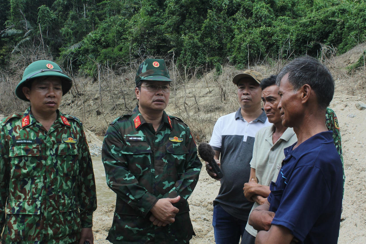 Dốc tổng lực tìm công nhân mất tích tại khu vực sâu, trũng Rào Trăng 3 