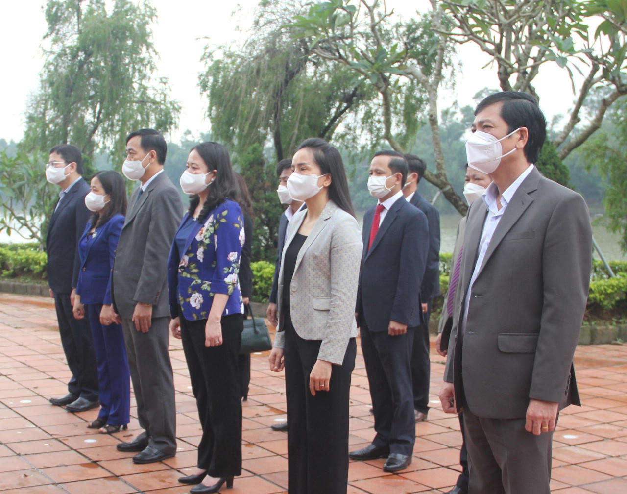 Phó Chủ tịch nước Võ Thị Ánh Xuân thăm và làm việc tại tỉnh Quảng Trị