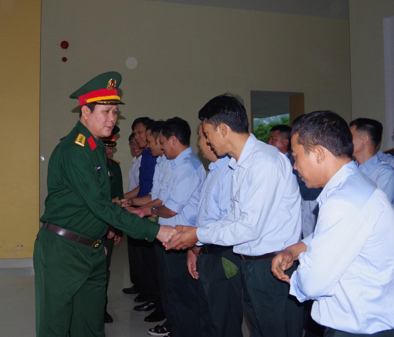 Đội 192 lên đường làm nhiệm vụ tìm kiếm, quy tập hài cốt liệt sĩ tại Lào