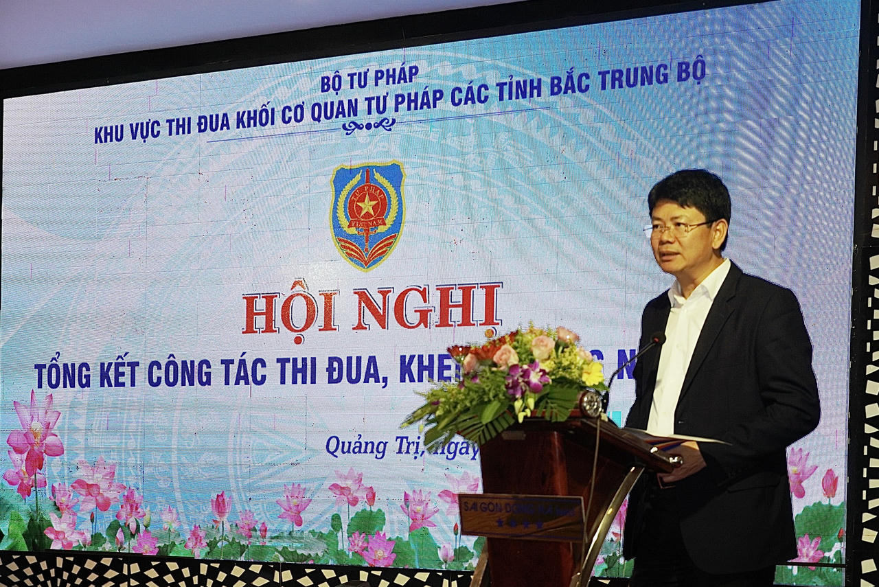 Khối cơ quan Tư pháp các tỉnh Bắc Trung Bộ tổng kết công tác thi đua, khen thưởng năm 2022