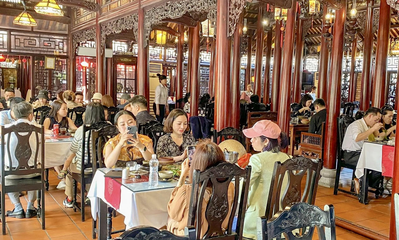 Nhà hàng Cơm niêu Khải Hoàn: Tinh hoa ẩm thực Cố đô