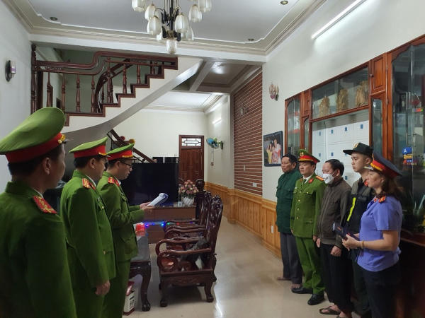 Nguyên Giám đốc cùng thuộc cấp lập hồ sơ khống để tham ô hàng chục tỷ đồng 