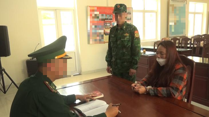 Giấu gần 12.000 viên ma tuý trong 2 bao gạo 