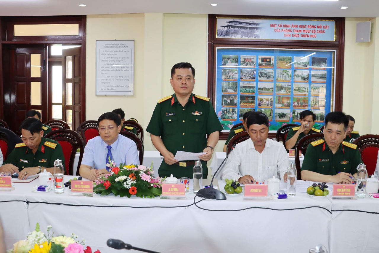 Đoàn Tùy viên quân sự các nước tại Việt Nam thăm Thừa Thiên Huế