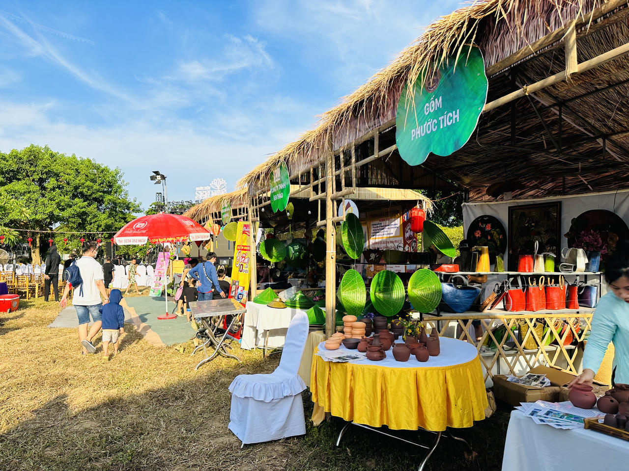 Không gian văn hoá và ẩm thực tại Ngày hội Sen Huế 2023