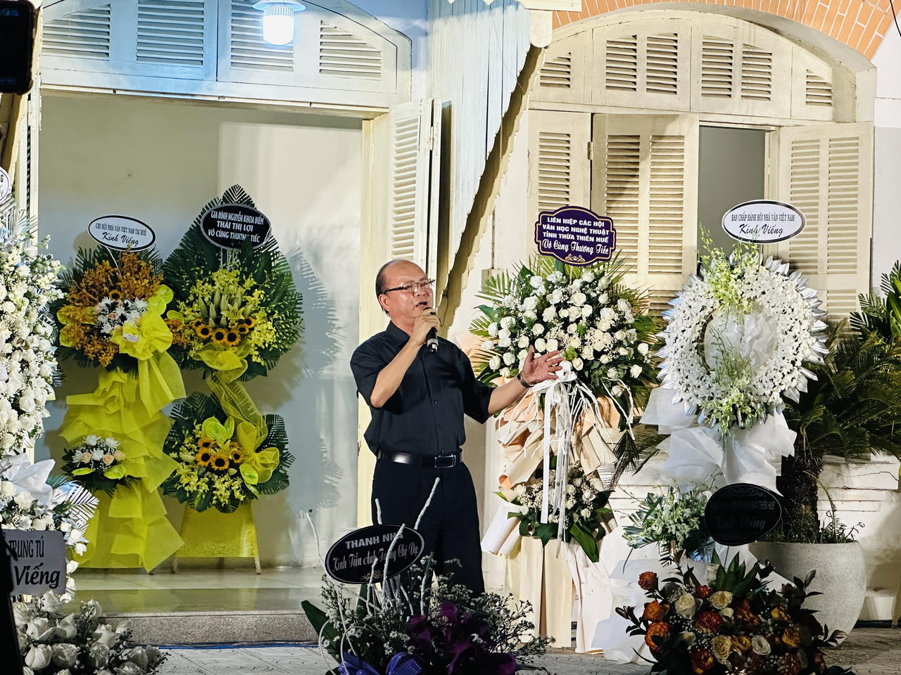 Đêm thơ, nhạc xúc động tưởng nhớ vợ chồng nhà văn Hoàng Phủ Ngọc Tường tại Huế