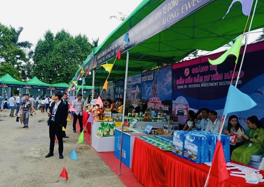 Khai trương không gian trưng bày sản phẩm tiêu biểu Việt Nam - Thái Lan tại Quảng Trị