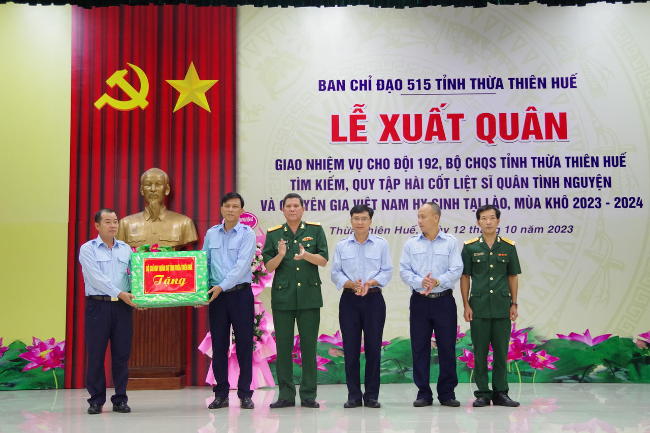 Thừa Thiên Huế xuất quân quy tập hài cốt liệt sỹ hy sinh tại Lào về nước