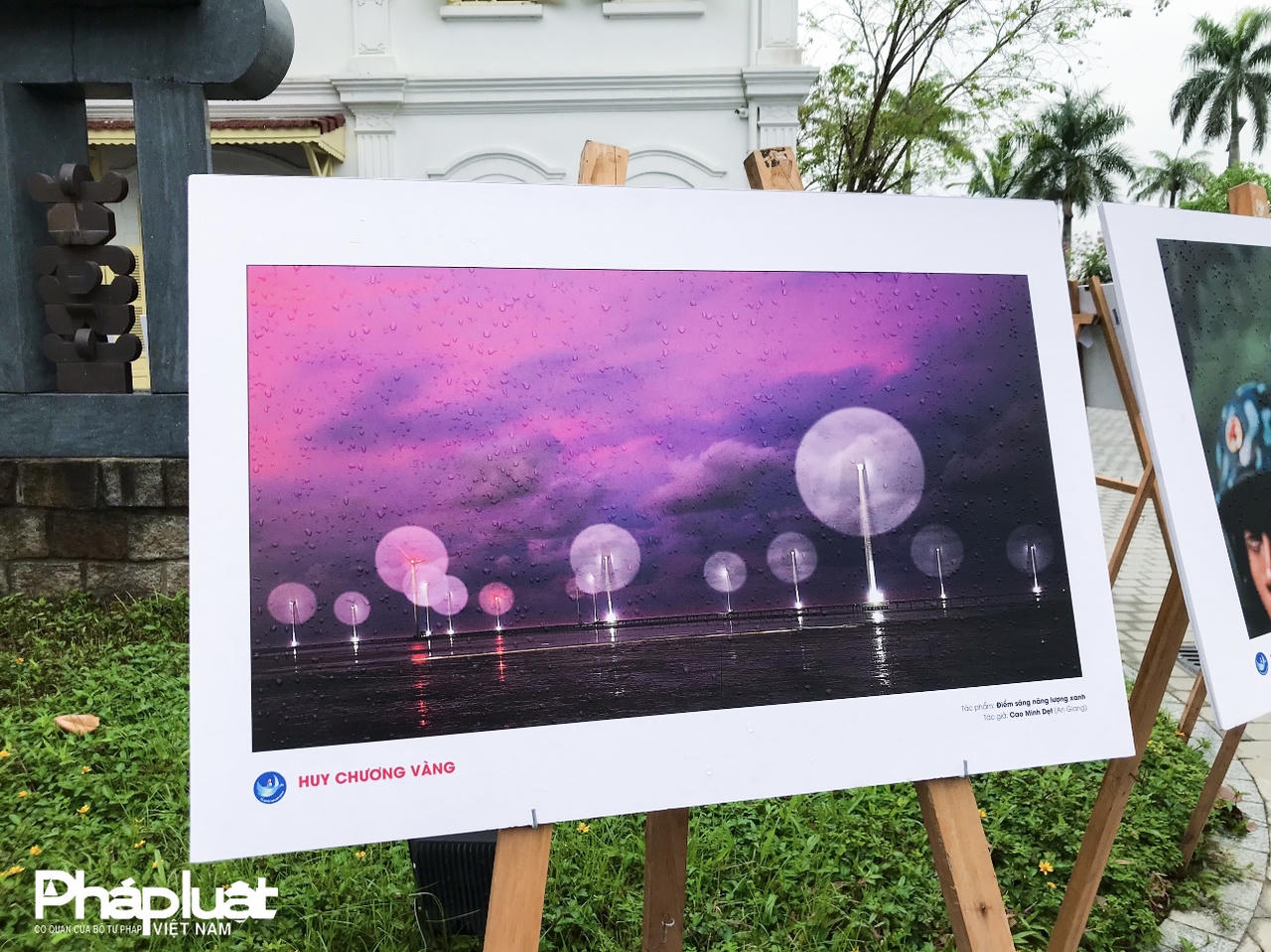 Khai mạc Triển lãm ảnh “Tổ quốc bên bờ sóng”