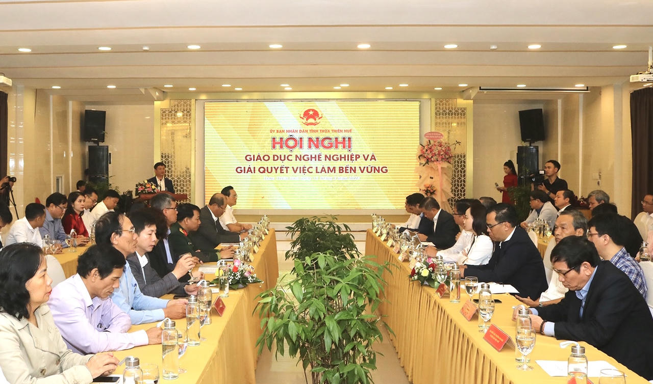 Nhiều chính sách thu hút nhân lực chất lượng cao tại Thừa Thiên Huế