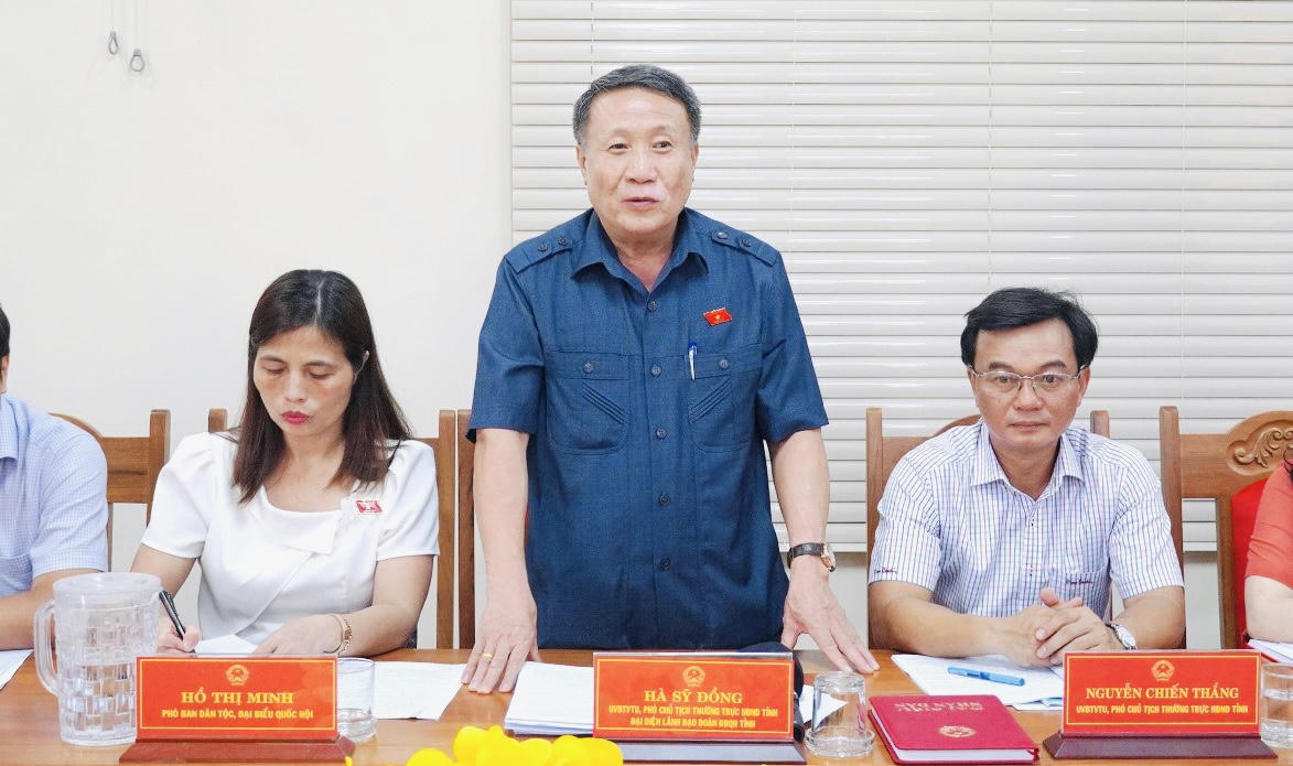 Băn khoăn phương án phân luồng giao thông trên tuyến cao tốc Cam Lộ - La Sơn