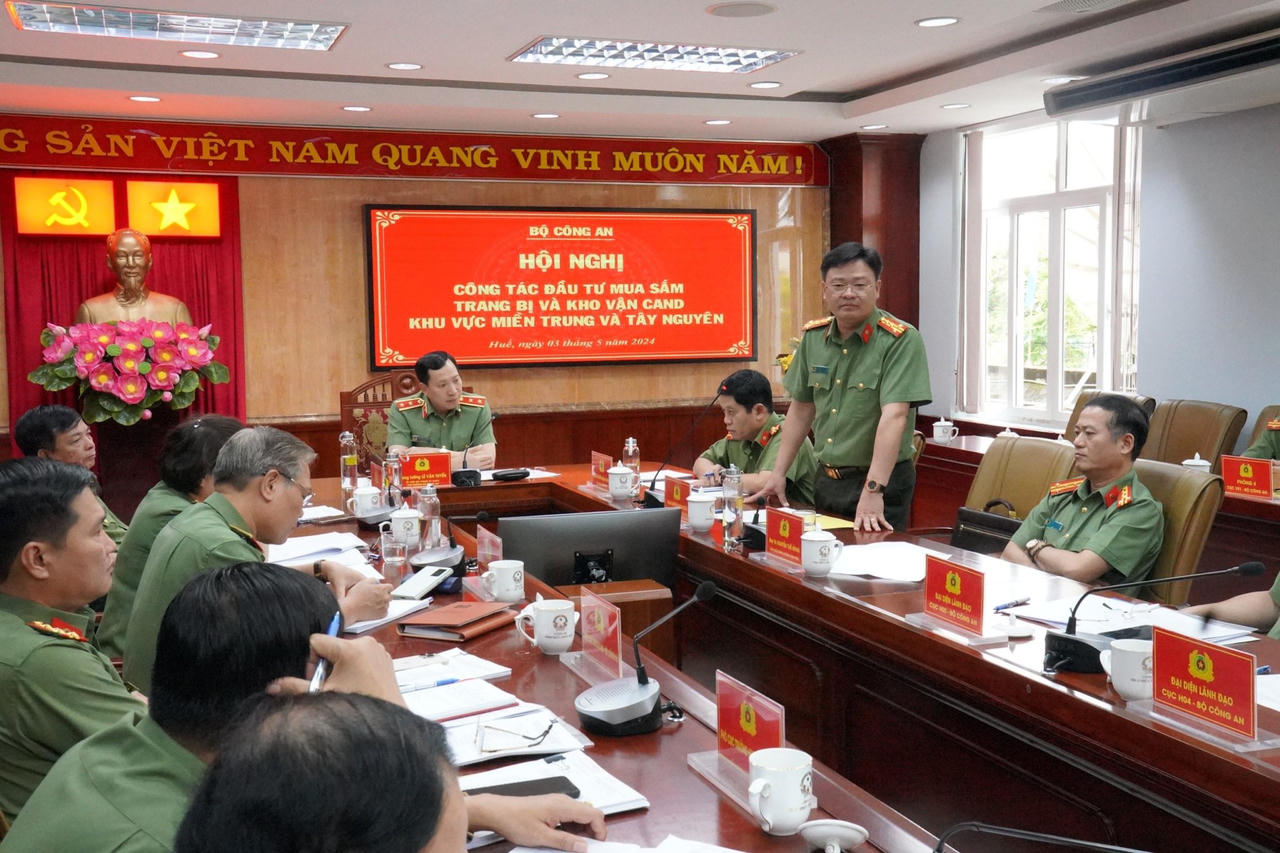 Đổi mới, đầu tư trang thiết bị đáp ứng yêu cầu công tác, chiến đấu