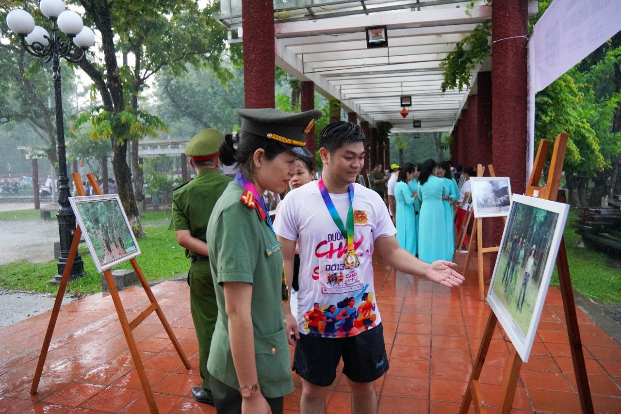 ‘Những bước chân vì cộng đồng’ của cán bộ, chiến sĩ Công an tỉnh Thừa Thiên Huế 