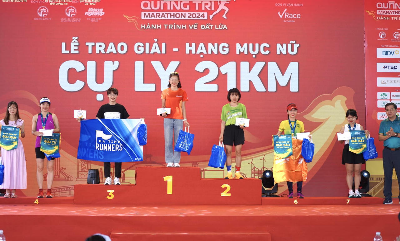 3.000 vận động viên tham gia giải chạy Quảng Trị Marathon - Hành trình về Đất lửa