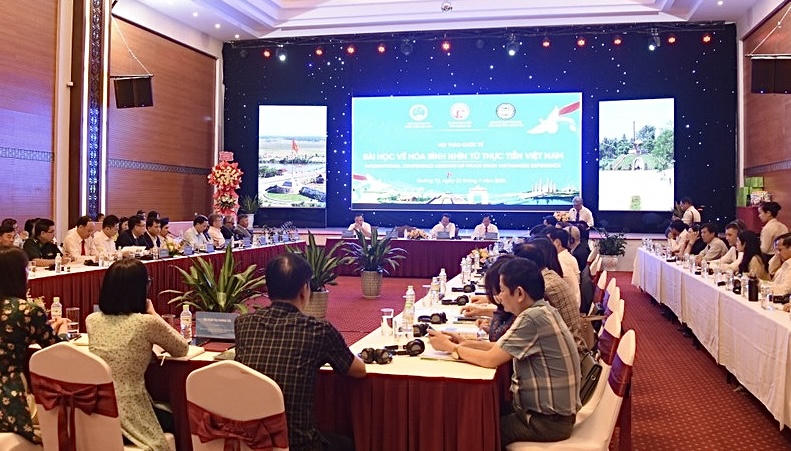 Hội thảo quốc tế “Bài học về hòa bình, nhìn từ thực tiễn Việt Nam” tại Quảng Trị
