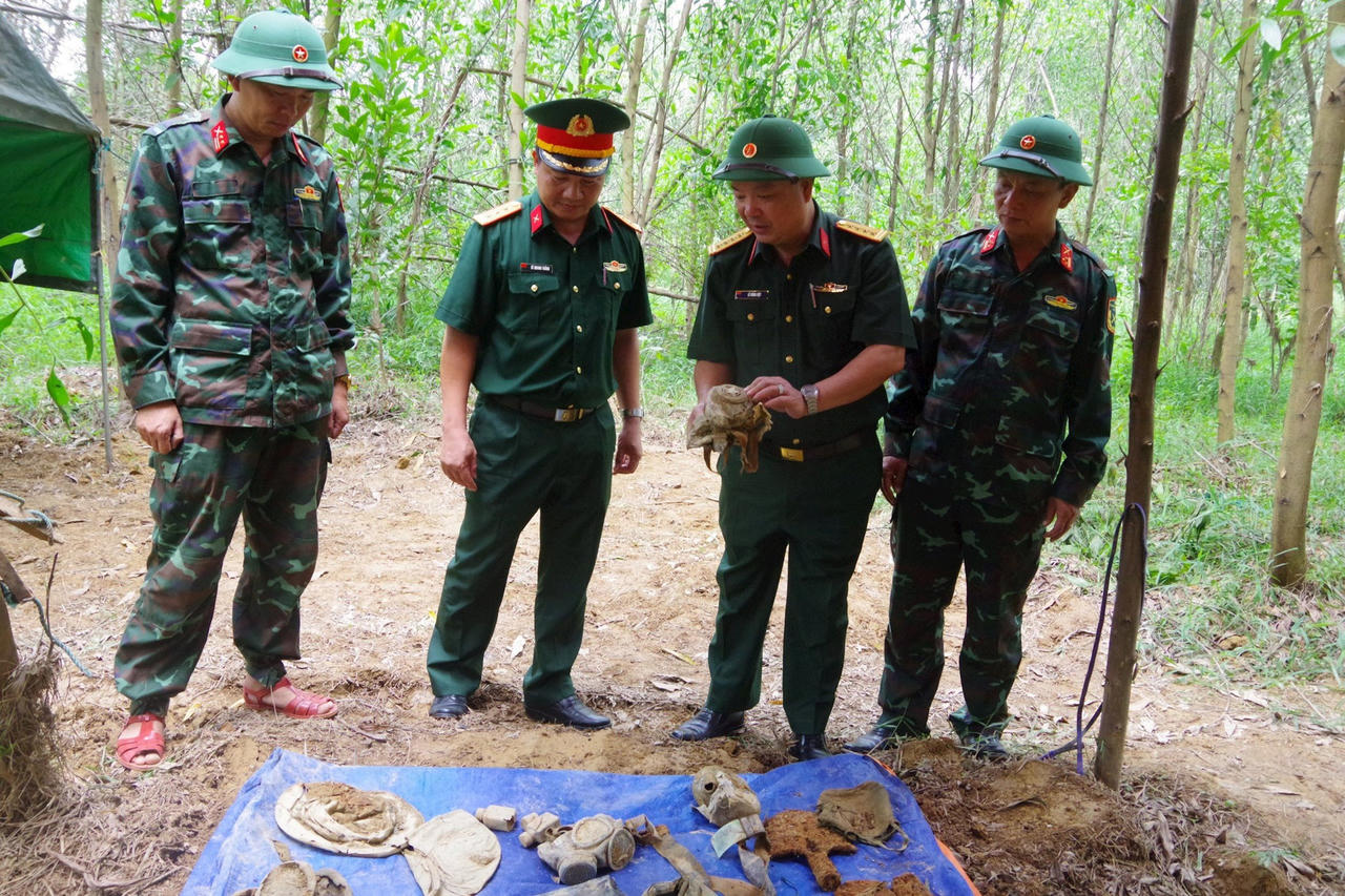 Quy tập được 5 hài cốt liệt sĩ cùng nhiều di vật tại Quảng Trị