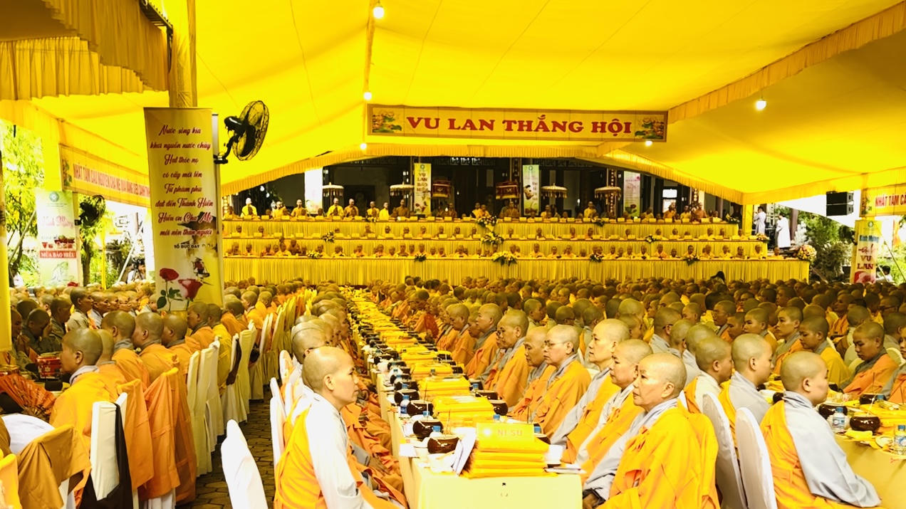 Mùa Vu lan trên đất Cố đô Huế