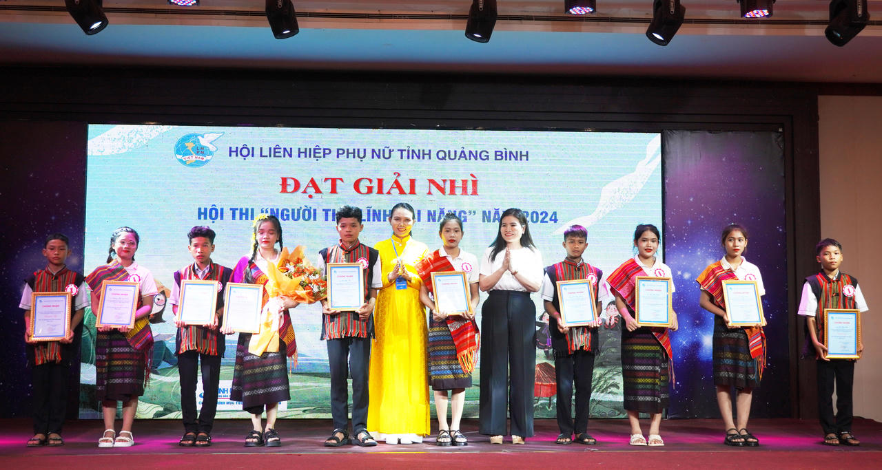 ‘Người thủ lĩnh tài năng’ truyền cảm hứng cho phụ nữ và trẻ em