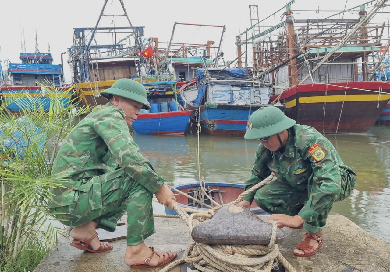 Bão số 4 tiến gần, các địa phương gấp rút triển khai phương án ứng phó