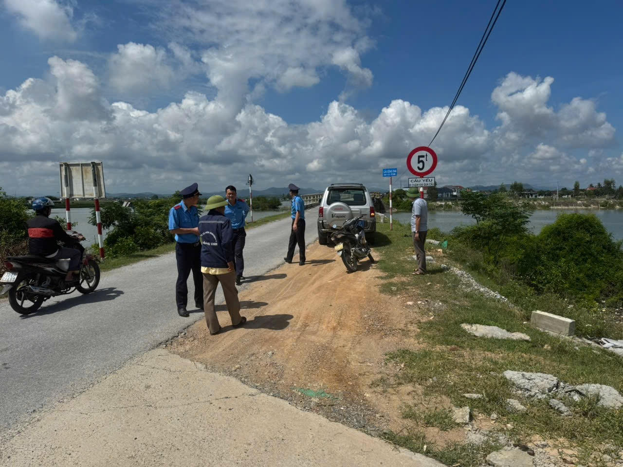 Nguy cơ cao sập cầu Sông Thai 