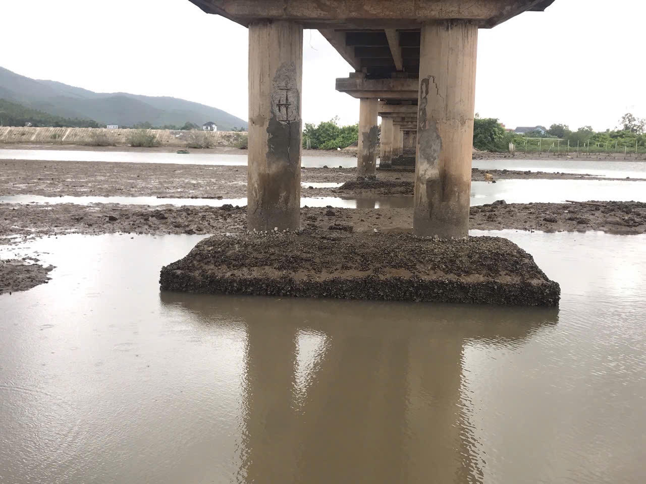 Nguy cơ cao sập cầu Sông Thai 