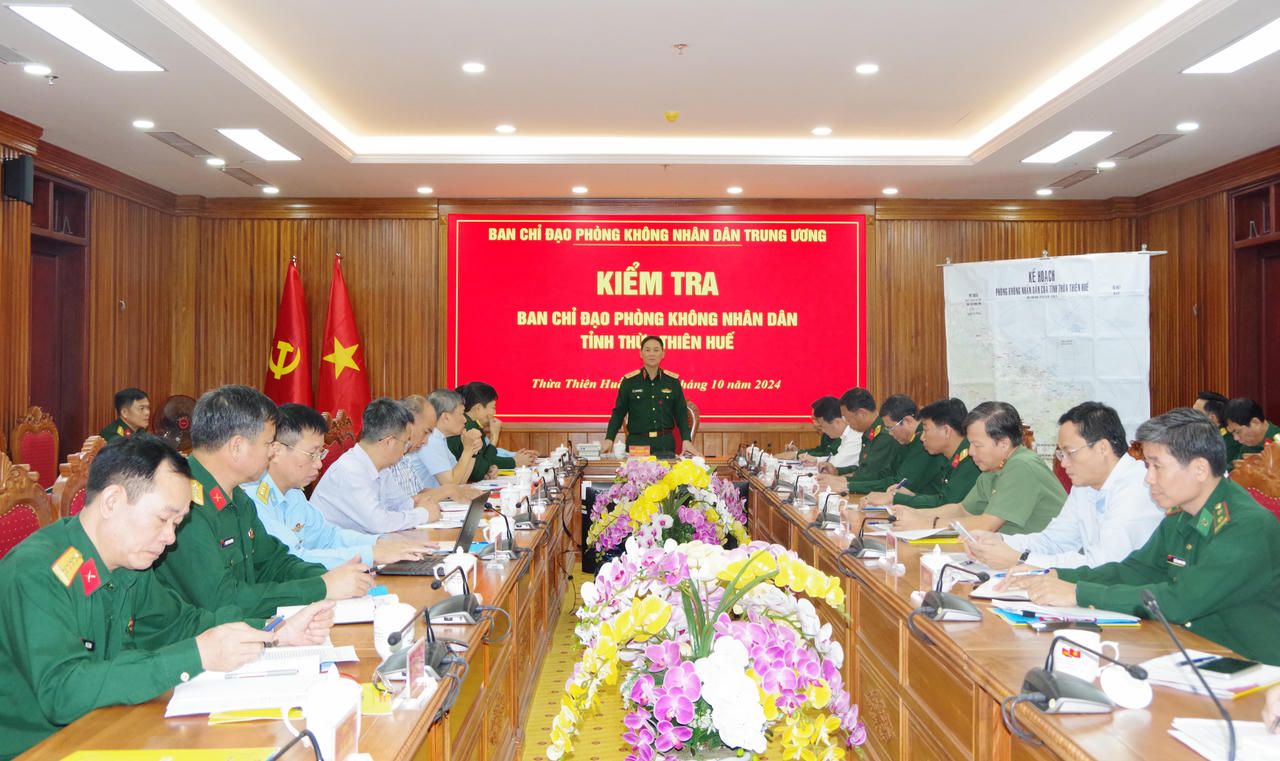 Thừa Thiên Huế thực hiện tốt công tác phòng không Nhân dân