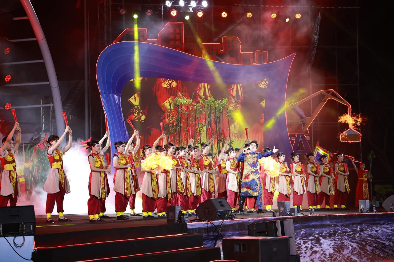 Long trọng kỷ niệm 50 năm Ngày giải phóng huyện Hải Lăng 