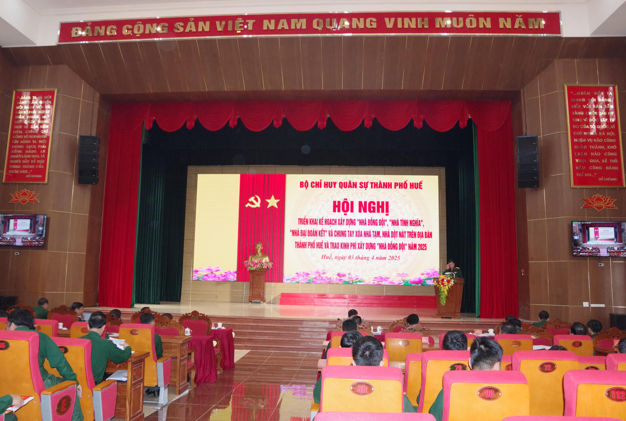 TP Huế: Trao 180 triệu đồng xây 'Nhà đồng đội' cho quân nhân khó khăn