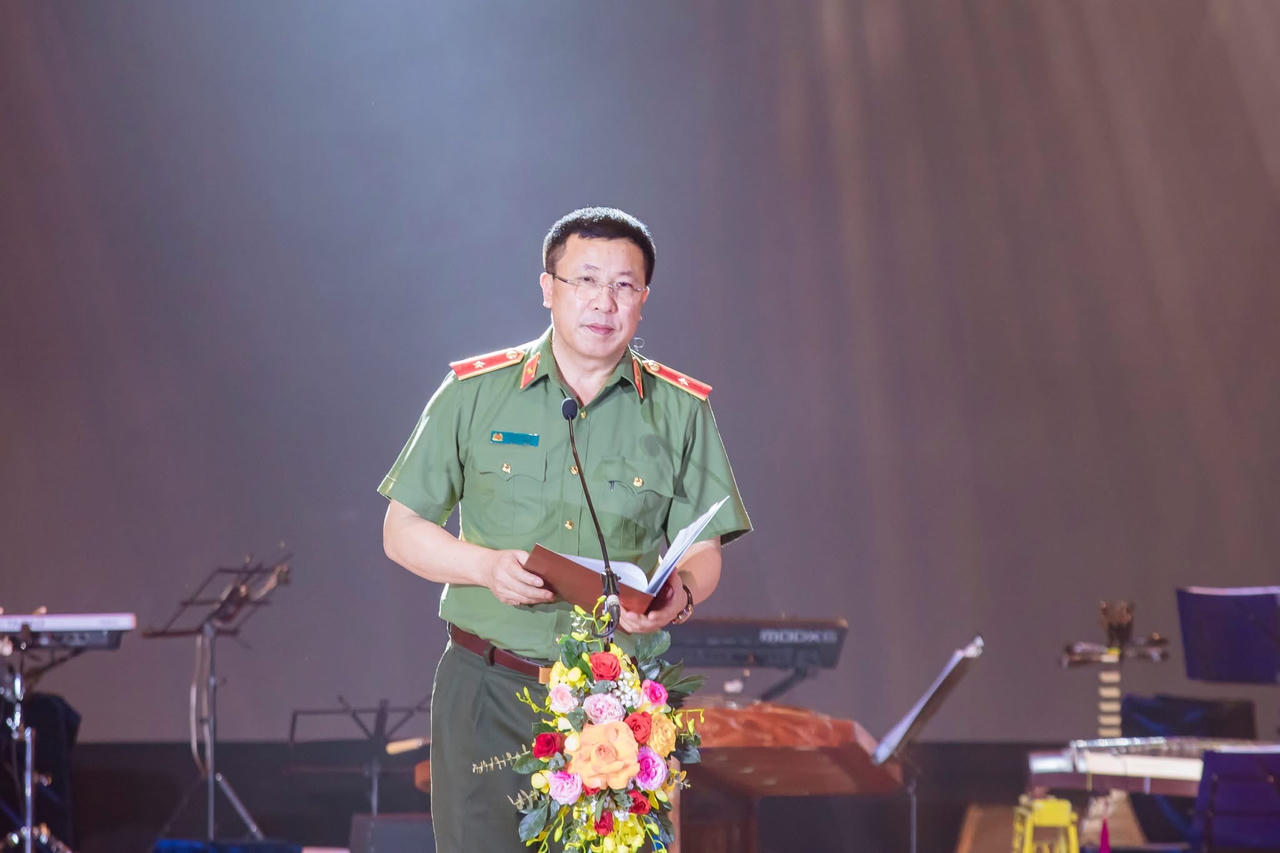 Sôi nổi Hội diễn nghệ thuật quần chúng Công an nhân dân khu vực III