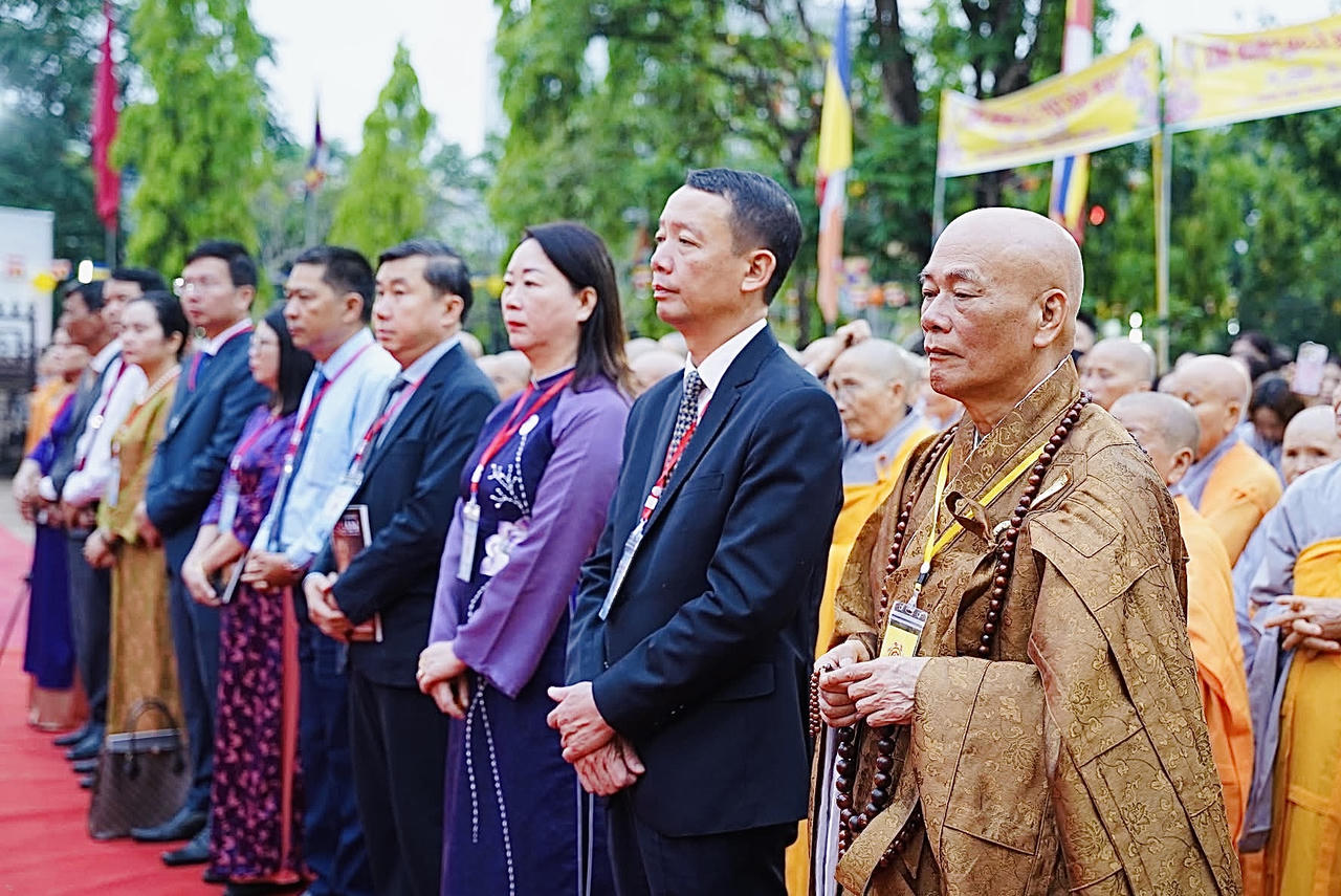 Trang nghiêm Đại lễ Phật đản - Phật lịch 2569 tại Tổ đình Từ Đàm