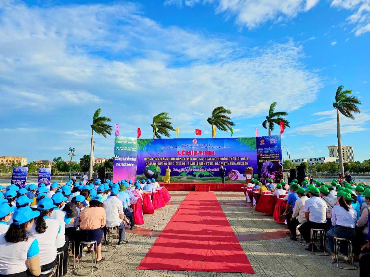 Quảng Trị: Mít tinh hưởng ứng Tháng Hành động vì môi trường và Ngày Đại dương thế giới năm 2025