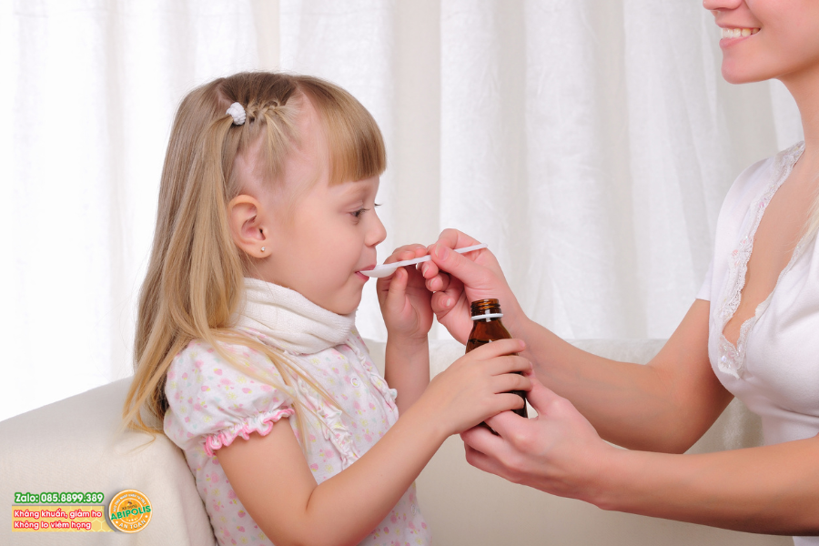 Siro ho thảo dược Hoabipolis được nhiều nhiều mẹ tin dùng cho bé