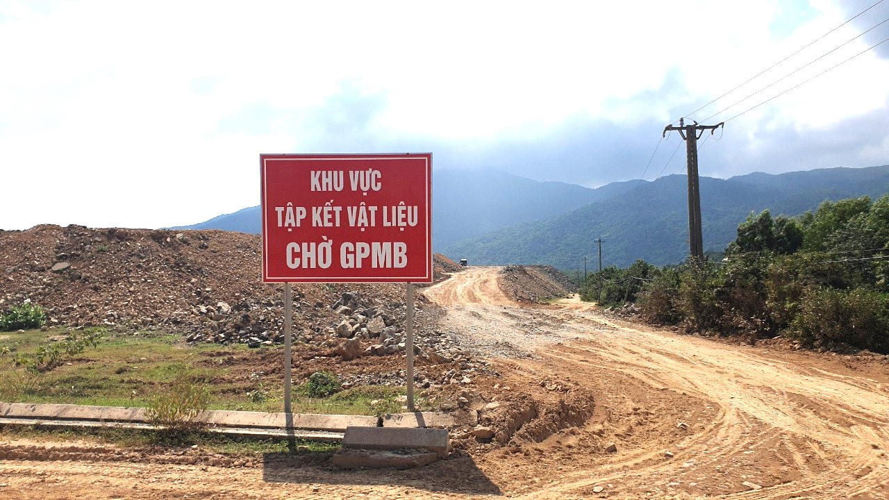 UBND tỉnh Phú Yên nêu nhiều giải pháp, kiến nghị để đẩy nhanh tiến độ giải ngân vốn đầu tư công trong năm 2023