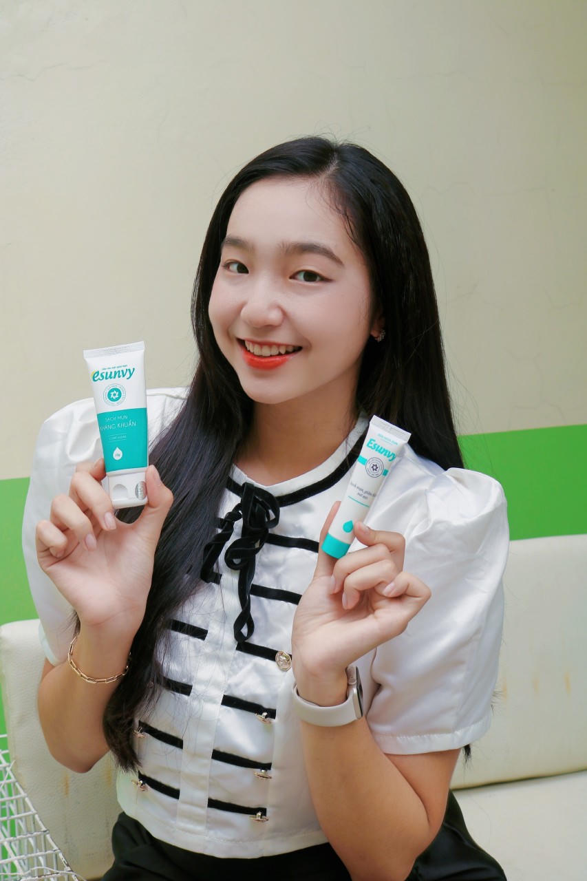 Sản phẩm Esunvy được nhiều beauty blogger, du học sinh yêu thích