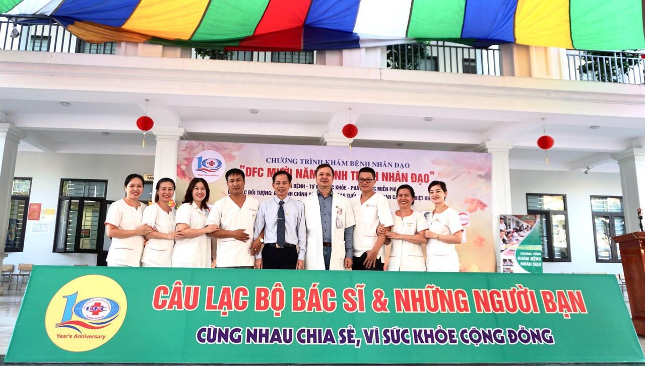Abipha đồng hành cùng chương trình khám bệnh nhân đạo 'DFC mười năm hành trình nhân đạo'