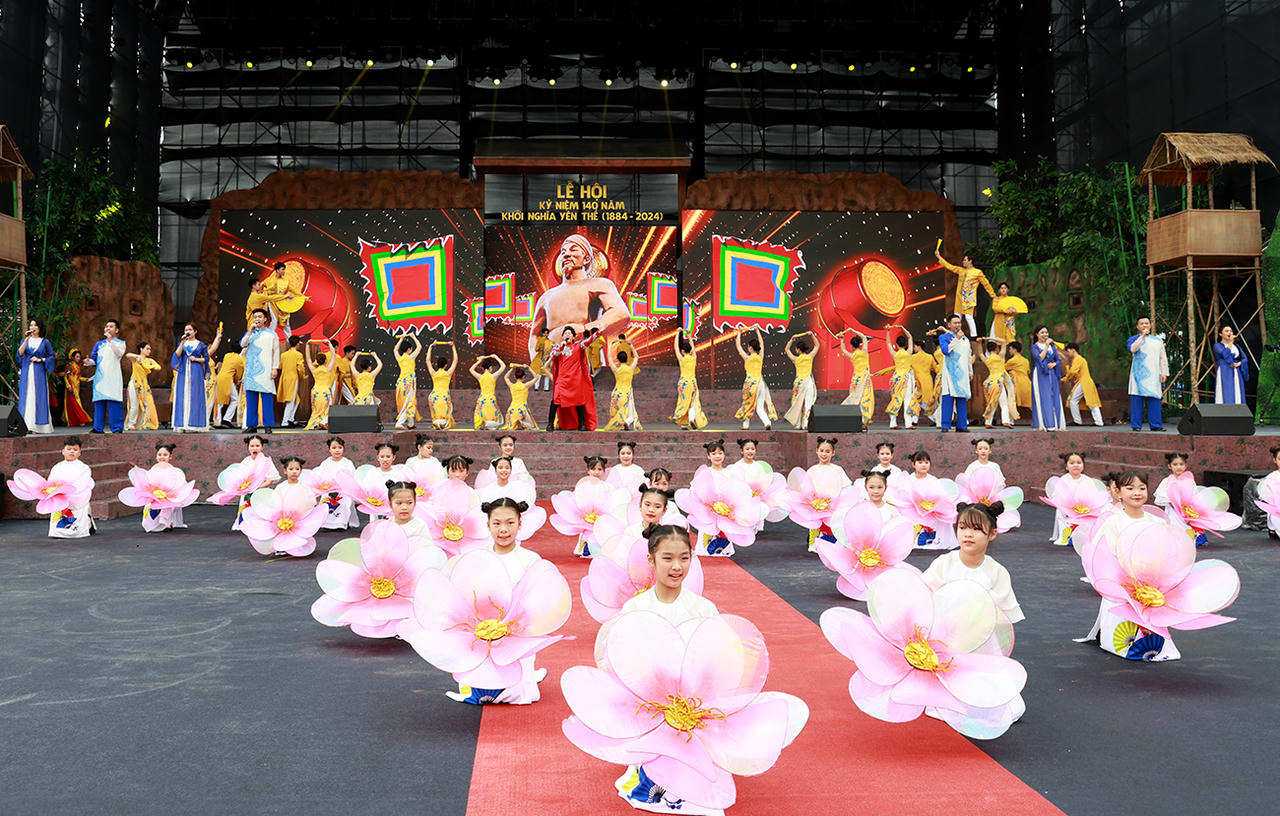 Hình ảnh ấn tượng tại Lễ hội kỷ niệm 140 năm Khởi nghĩa Yên Thế