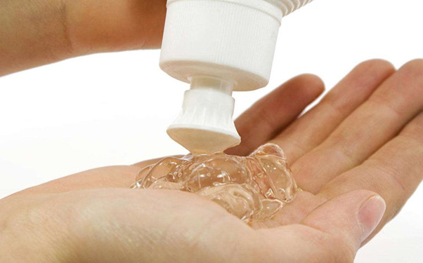 Khô âm đạo sau sinh: Nguyên nhân và giải pháp lấy lại tự tin nhờ thảo dược Spacaps