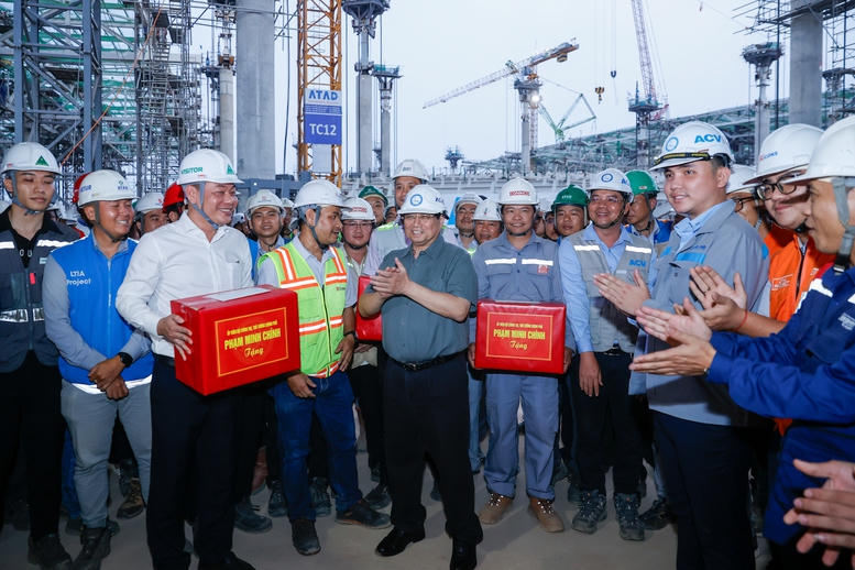 Thủ tướng: Không lùi tiến độ sân bay Long Thành, nếu chậm tiến độ thì thay người