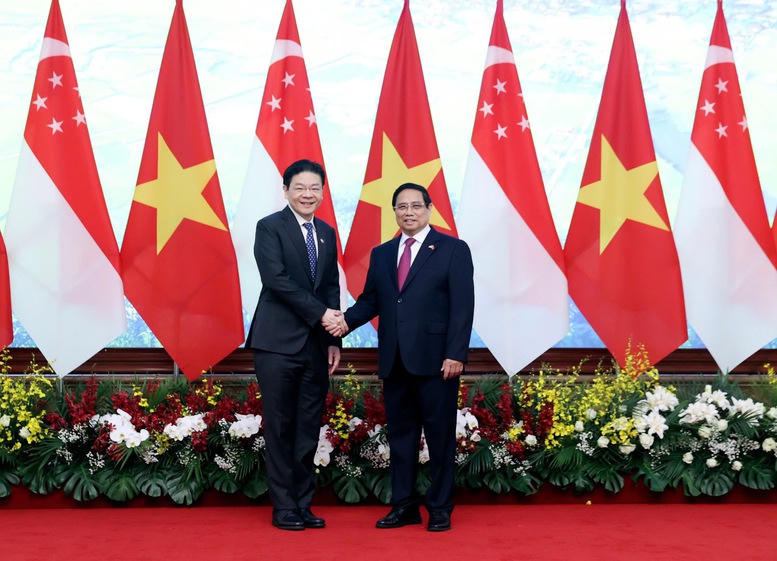 Thủ tướng Phạm Minh Chính chủ trì Lễ đón Thủ tướng Singapore thăm chính thức Việt Nam