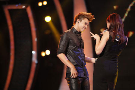 Phương Linh ủng hộ “bạn trai” thành quán quân Vietnam Idol