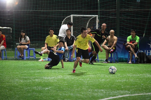 Tưng bừng trận chung kết Vinhomes Football Cup 2015