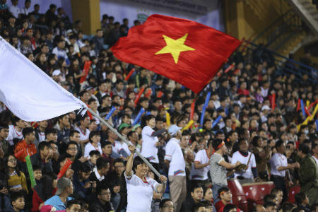 Xác định 2 đội vào chung kết Giải bóng đá Toyota khu vực sông Mê Kông 2015