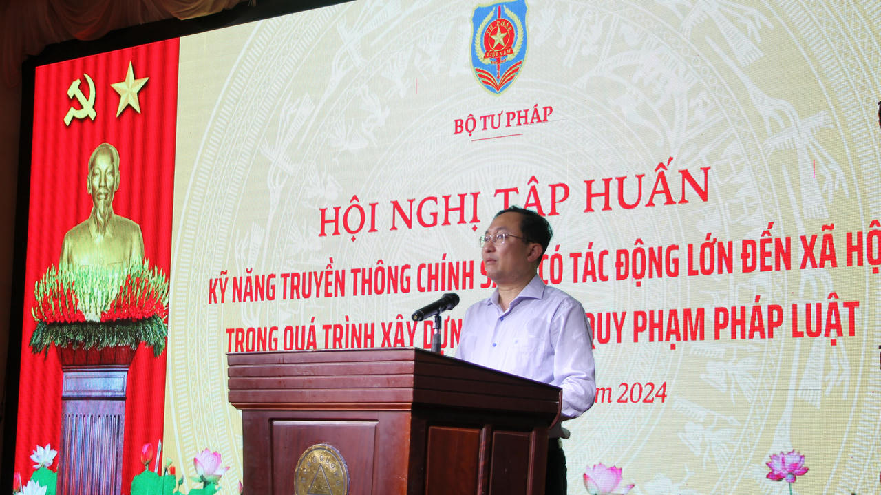 Tập huấn kỹ năng truyền thông chính sách trong xây dựng pháp luật tại Kon Tum