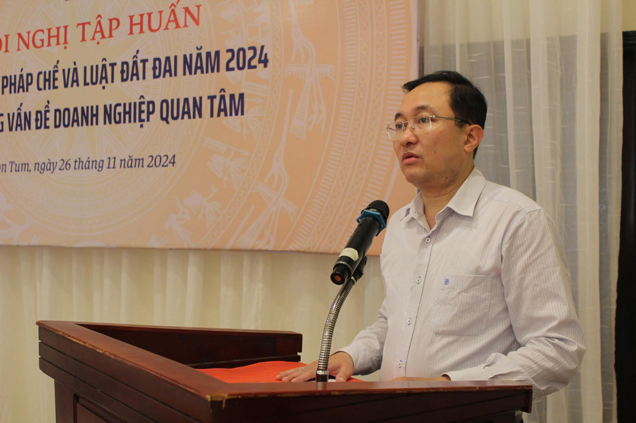 Hội nghị tập huấn pháp chế và luật đất đai 2024 tại Kon Tum