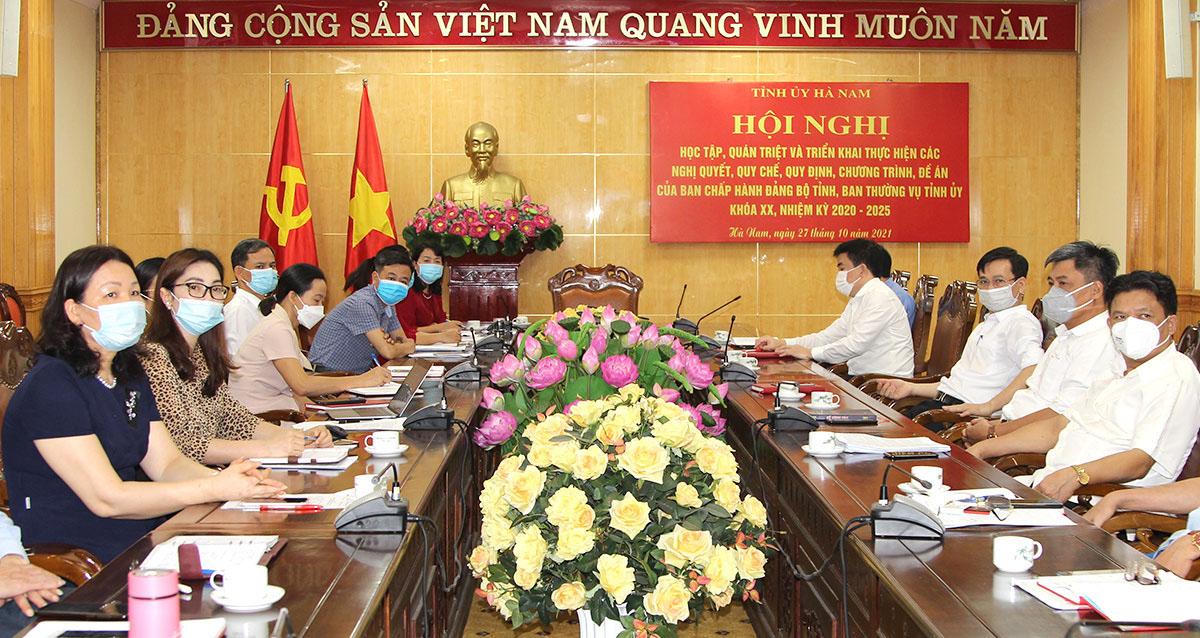 Hà Nam phấn đấu đạt mức phát triển khá của vùng Đồng bằng Bắc Bộ